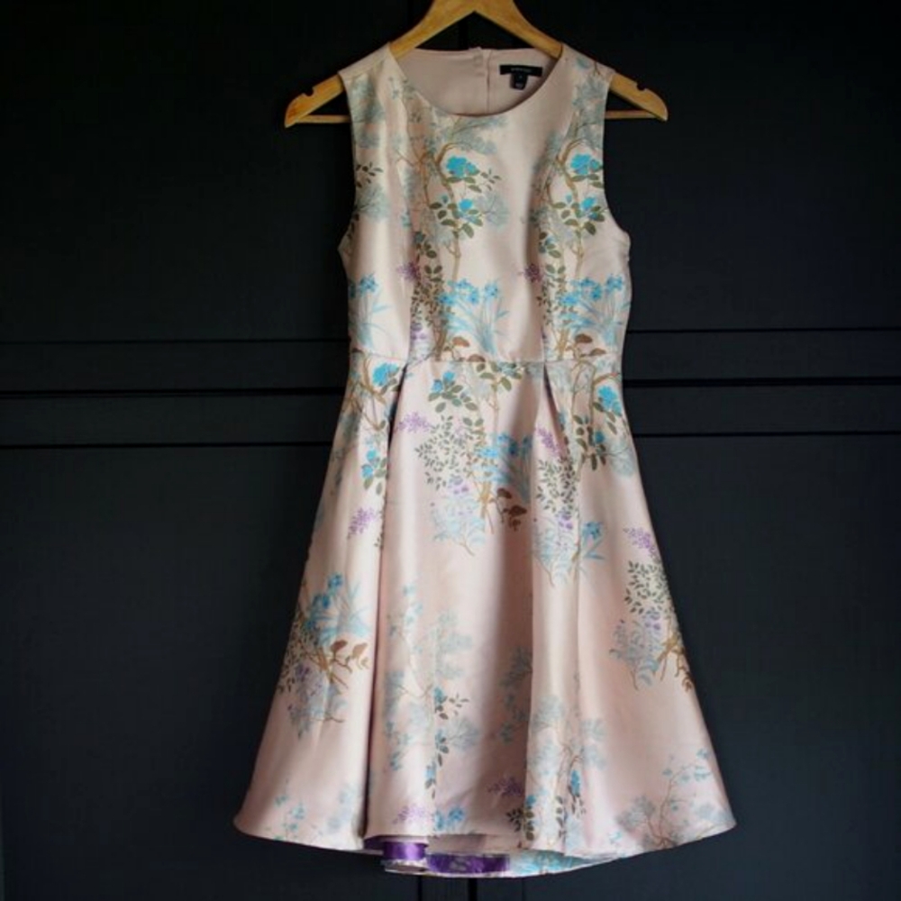 RW&CO. | Stunning Floral Satiny Dress